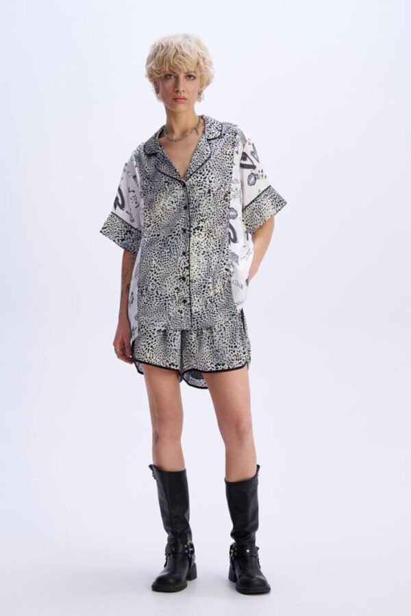 White short sleeve shirt/ C9 πουκάμισο
