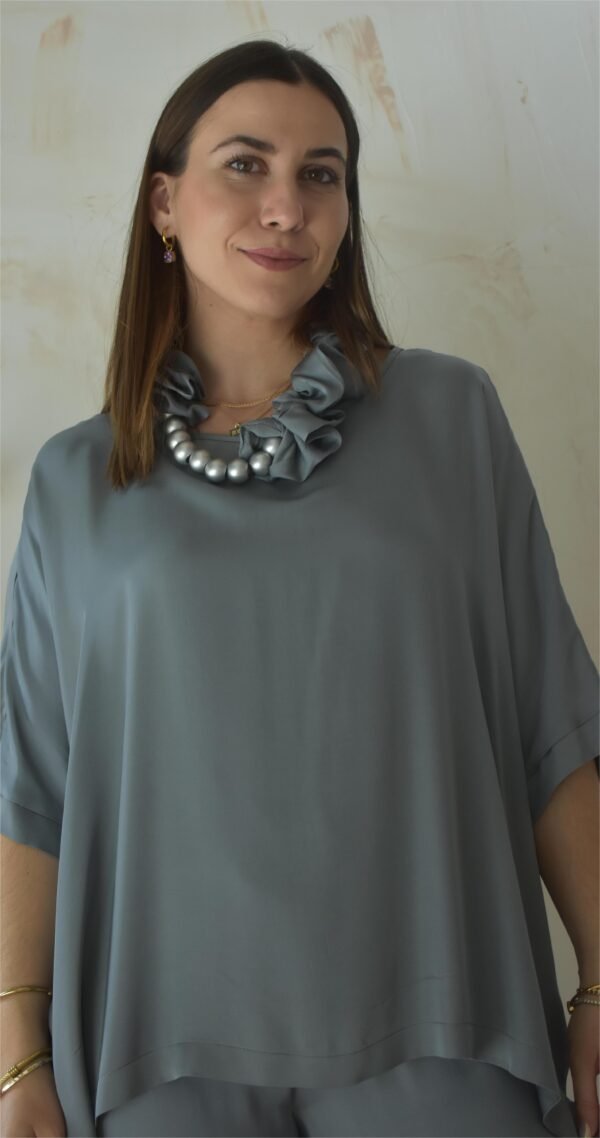 Satin square back blouse (silver)/Athina klo μπλούζα - Image 2