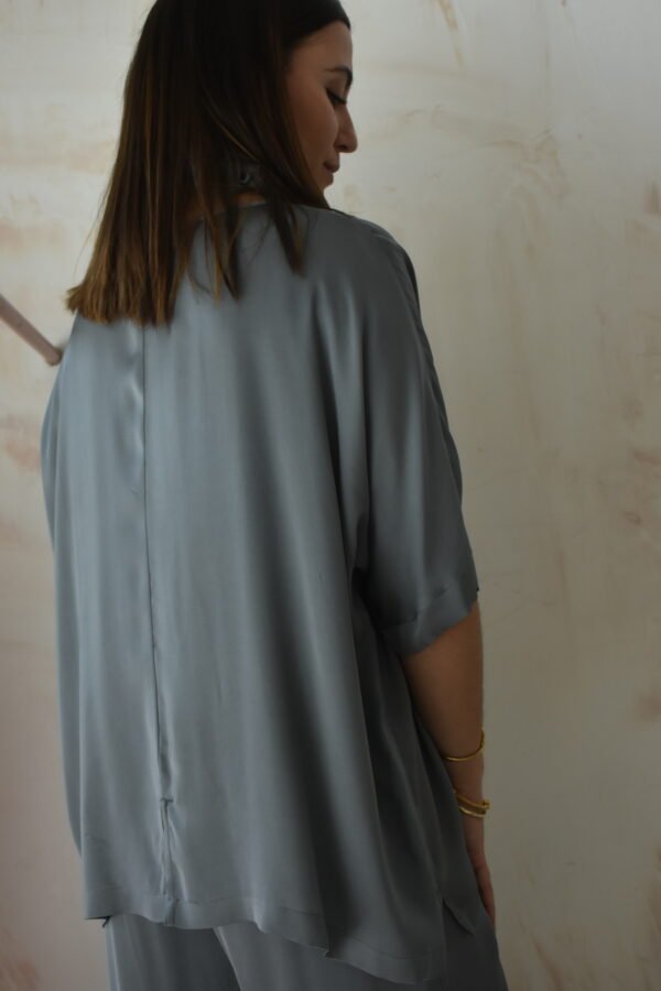 Satin square back blouse (silver)/Athina klo μπλούζα - Image 3
