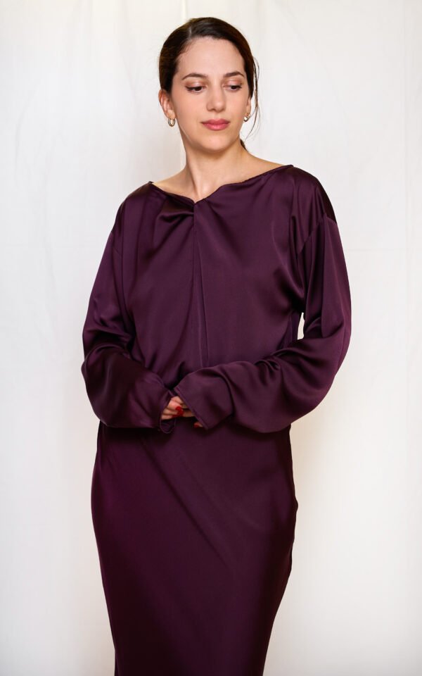 Plum satin long flared dress/ckontova φόρεμα - Image 2