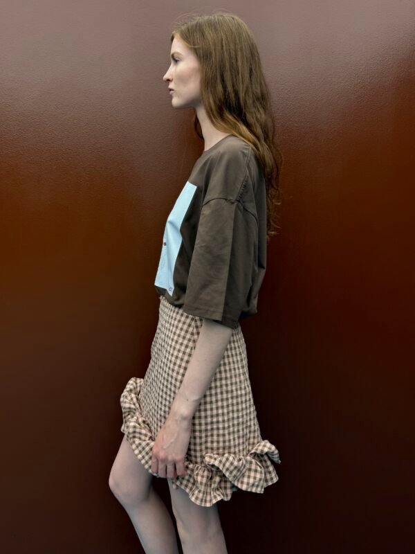 T-shirt με τύπωμα cherry cake brown/Milk White μπλούζα - Image 3