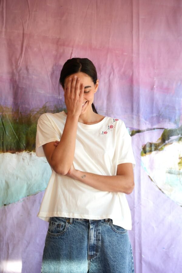 Valerie t-shirt/Madame Shoushou t-shirt - Image 2