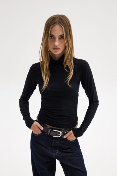 Laura turtlenck top black/Sunsetgo.  τοπ