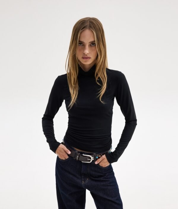 Laura turtlenck top black/Sunsetgo.  τοπ