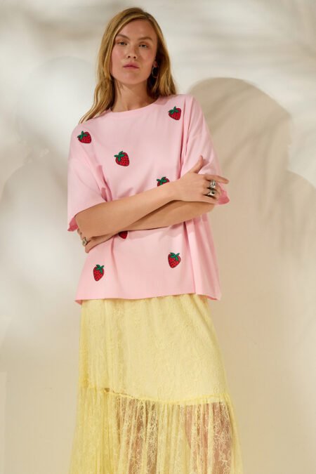 Violet strawberries t-shirt (pink)/Mamoush μπλούζα