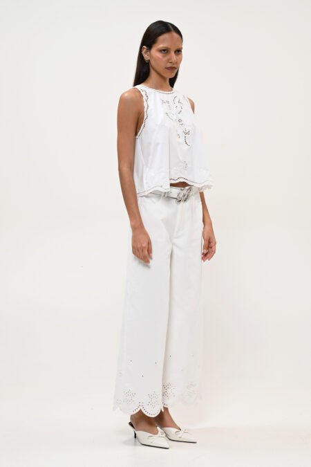 Top off white with lace/Boom top